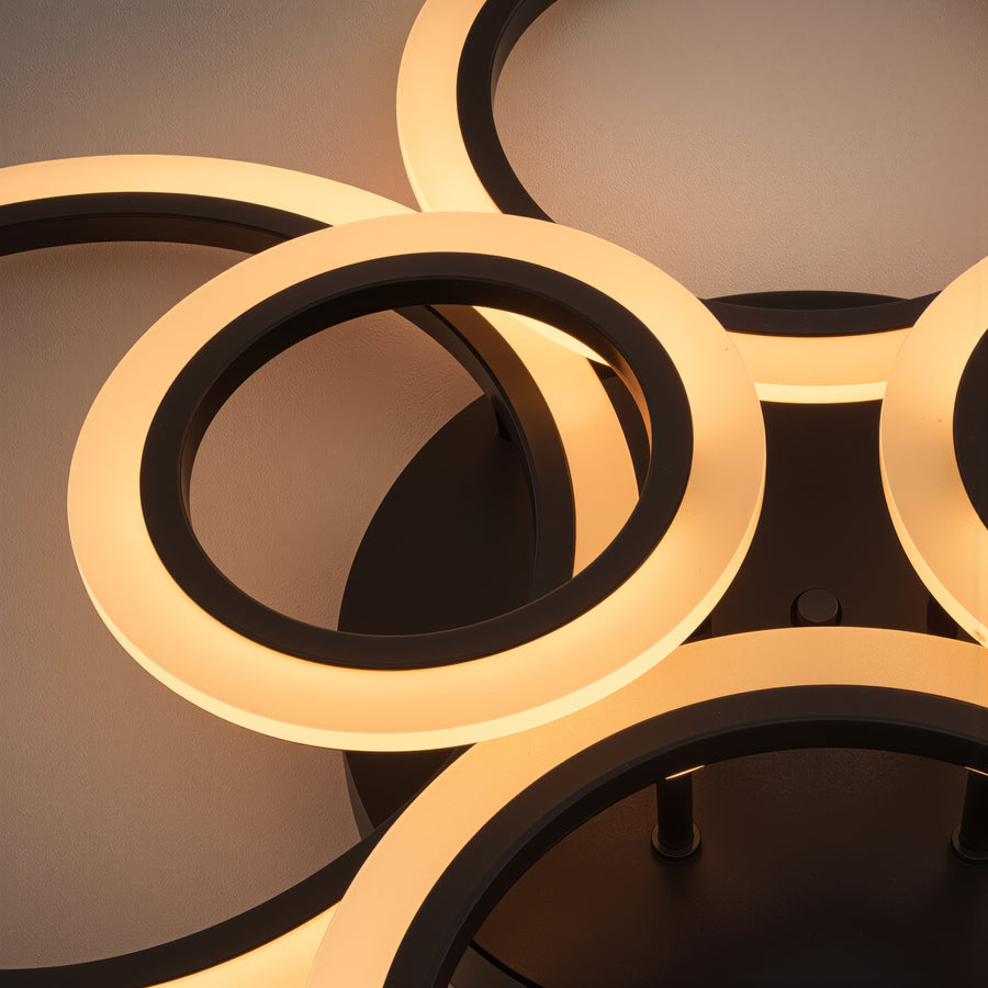 LED lustr s dálkovým ovládáním BETTY 82W, 6 kruhů, studené/teplé/neutrální světlo, stmívatelné, černé LED lustry s dálkovým ovládáním Výchozí název Alessandro Design