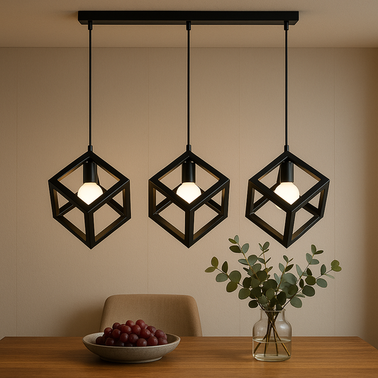 Lustr ve tvaru kostky, STRUKTUR Linear Trio, 3x E27, černý, kovový lesk Průmyslový Výchozí název Alessandro Design