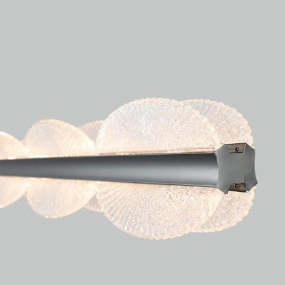 Závěsný LED lustr s dálkovým ovládáním ISOTTA 105W, studené/teplé/neutrální světlo 3000K/4000K/6000K, stmívatelné, nastavitelná výška, černá a stříbrná, kovové a křišťálové LED lustry s dálkovým ovládáním Výchozí název Alessandro Design