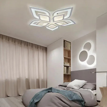 LED lustr s dálkovým ovládáním DALIA 170W, 5 okvětních lístků, studené/teplé/neutrální světlo, stmívatelné, bílý LED lustr s dálkovým ovládáním Výchozí název Alessandro Design
