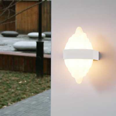 Venkovní nástěnné LED svítidlo ICEBERG 10W Metal IP65 White