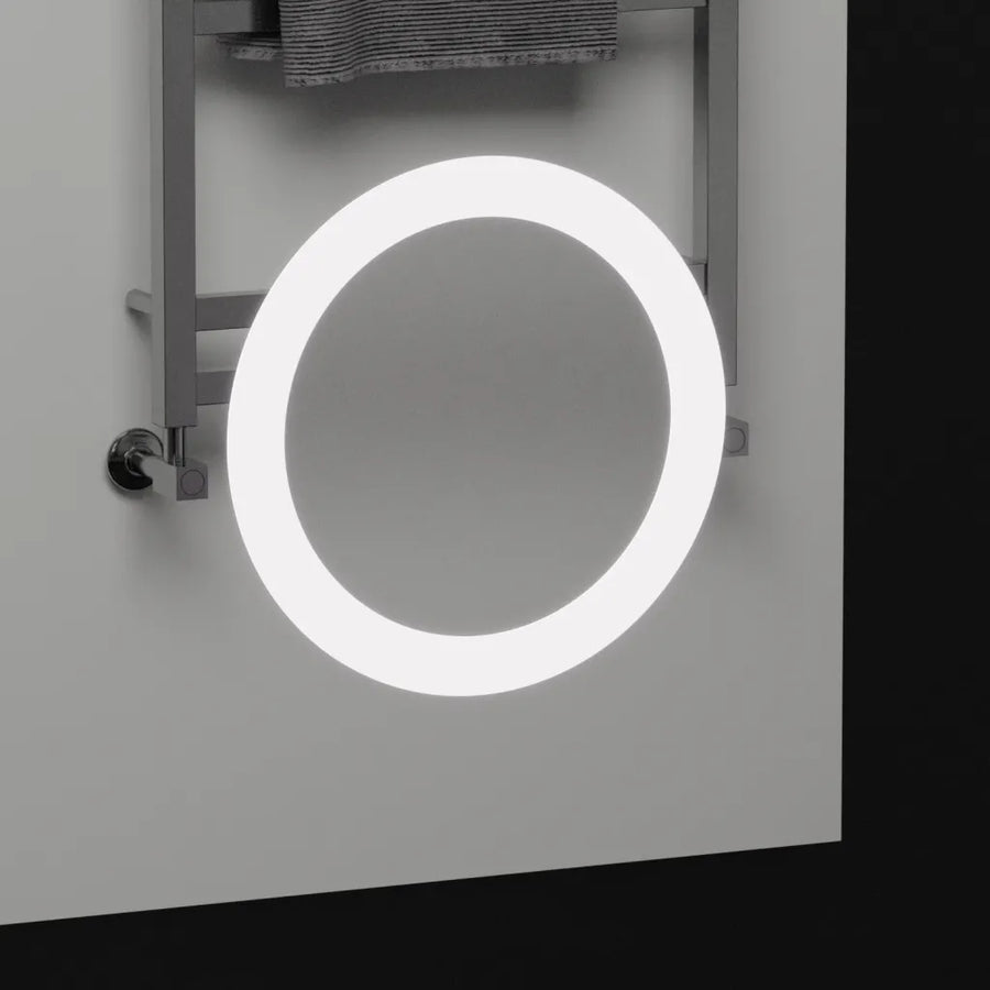 Obdélníkové LED zrcadlo, 60x80cm, Precision MotionGlow Marcello, Systém odmlžování, Hodiny & Teploměr, Kosmetická lupa, Stmívatelná zrcátka Marcello Výchozí název Alessandro Design