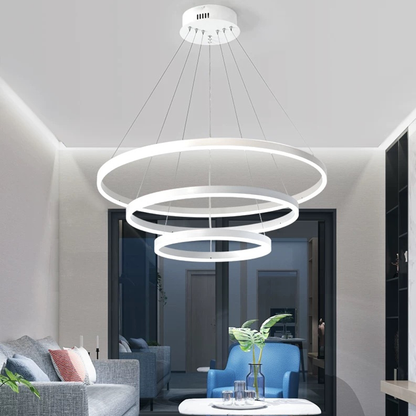 Závěsný LED lustr s dálkovým ovládáním SERENA 85W, 60cm, 3 kruhy, studené/teplé/neutrální světlo, stmívatelný, bílý, výškově nastavitelný LED lustr s dálkovým ovládáním Výchozí název Alessandro Design