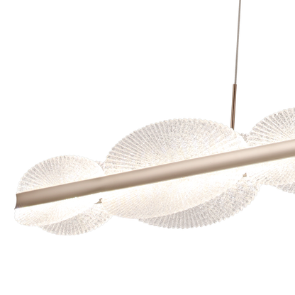 Závěsný LED lustr s dálkovým ovládáním ISOTTA 105W, studené/teplé/neutrální světlo 3000K/4000K/6000K, stmívatelné, nastavitelná výška, černá a stříbrná, kovové a křišťálové LED lustry s dálkovým ovládáním Výchozí název Alessandro Design