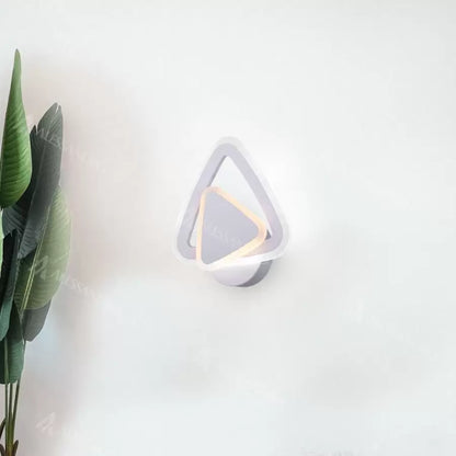 Baldovin LED nástěnné svítidlo, 28W, bílé, studené/teplé/neutrální světlo Vnitřní nástěnná svítidla Výchozí název Alessandro Design