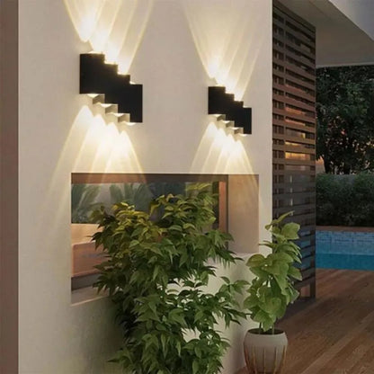 Aeetes Venkovní nástěnné LED svítidlo, 8W, kov, Černá Venkovní nástěnná svítidla Výchozí název Alessandro Design