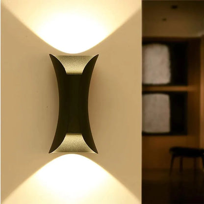 Venkovní nástěnné LED svítidlo Heba, 10W IP65, kov, černá Venkovní nástěnná svítidla Výchozí název Alessandro Design