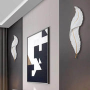 Esther LED nástěnné svítidlo, tvar klínu, 36W, 87cm Bílá/zlatá Vnitřní nástěnné svítidlo Výchozí název Alessandro Design