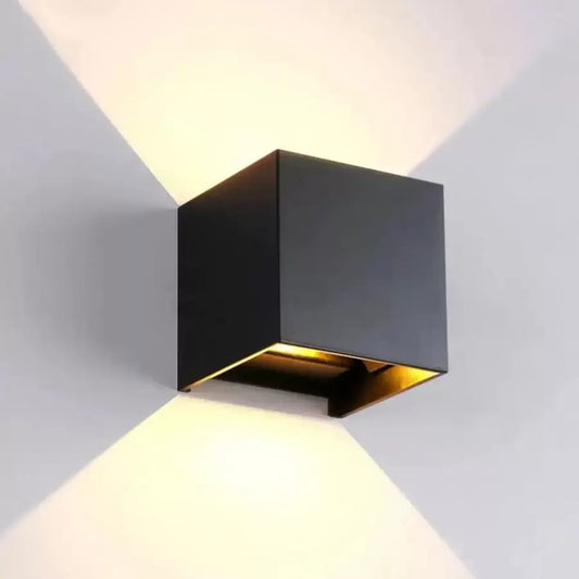 Venkovní nástěnné LED svítidlo Aryan 5W Black Venkovní nástěnné svítidlo Výchozí název Alessandro Design