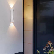 Augustine 6W Venkovní nástěnné LED svítidlo Bílé Venkovní nástěnné světlo Výchozí název Alessandro Design