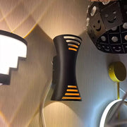 Brycen Venkovní nástěnné LED světlo 10W Zlatá Černá Venkovní nástěnná světla Výchozí název Alessandro Design