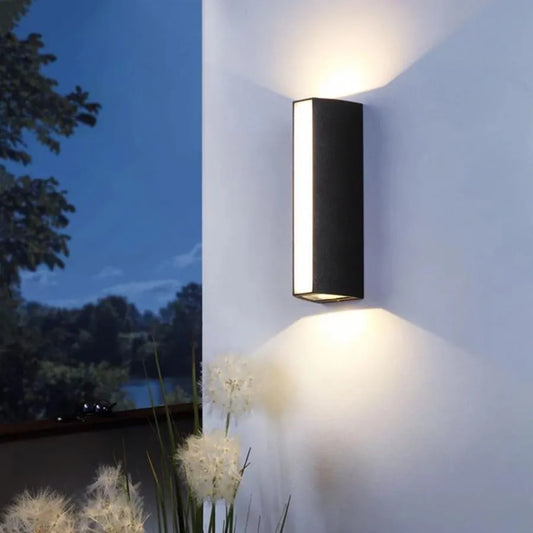 Venkovní nástěnné LED svítidlo Carina, 20W, černá, 3000K, kov Venkovní nástěnná svítidla Výchozí název Alessandro Design