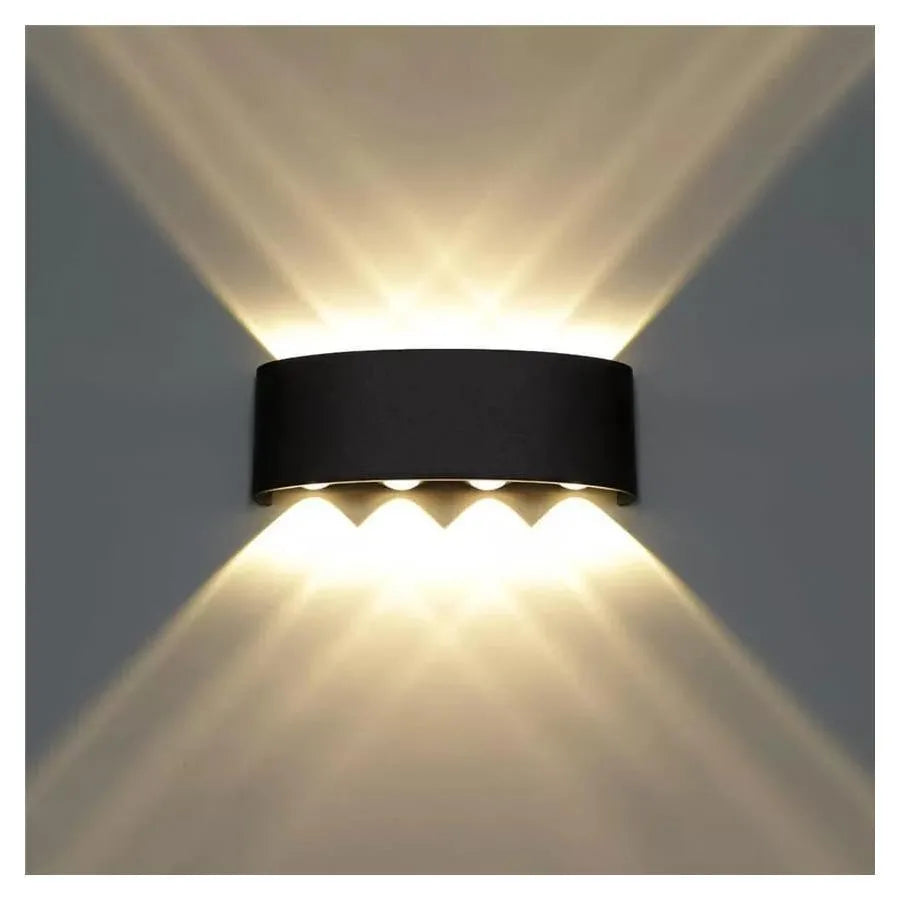 Venkovní a vnitřní nástěnná LED lampa Fantas, 8 zdrojů x 1W, IP65, kovová, černá, 3000K Venkovní nástěnná svítidla Výchozí název Alessandro Design
