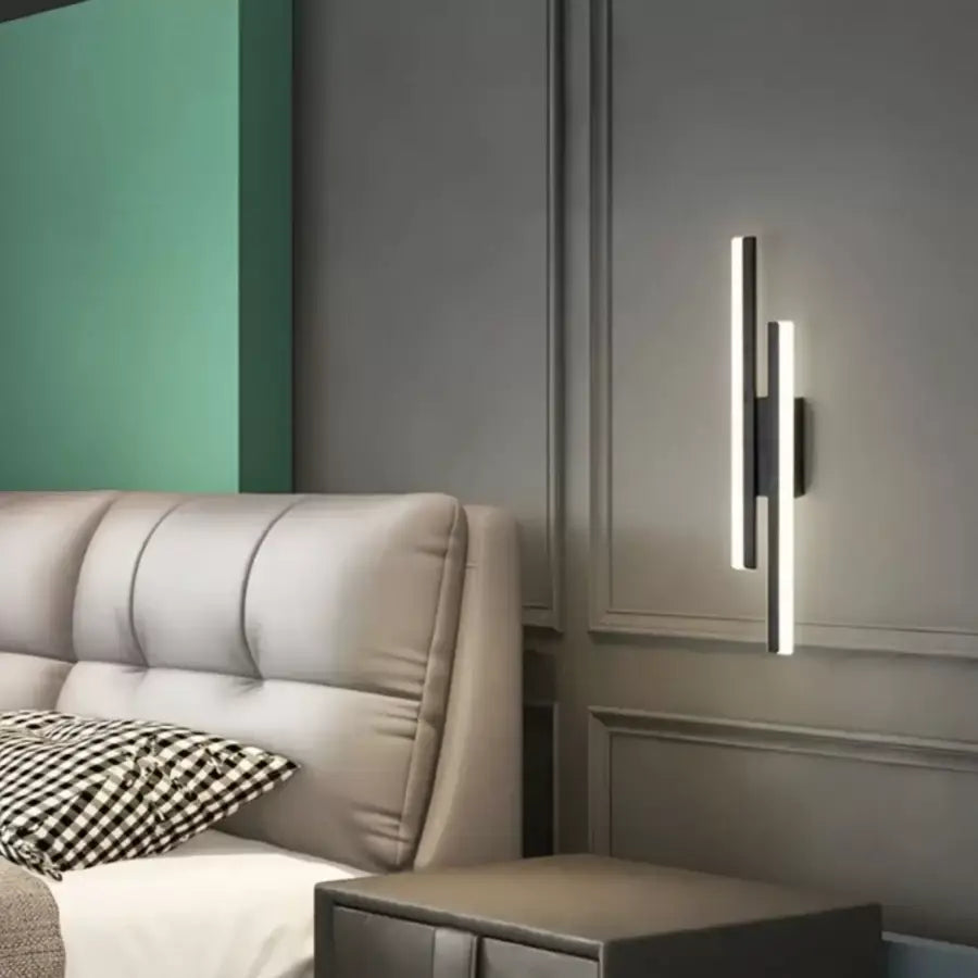 Lyra LED nástěnné svítidlo, 18W, akryl, černá bílá Vnitřní nástěnná svítidla Výchozí název Alessandro Design