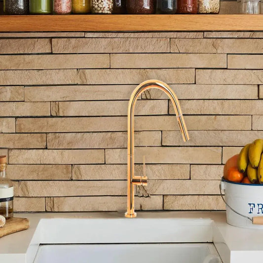 Kuchyňská baterie s výsuvnou sprchou, sanitární mosaz, zlatá, CF2043 Kuchyňské baterie Výchozí název Alessandro Design