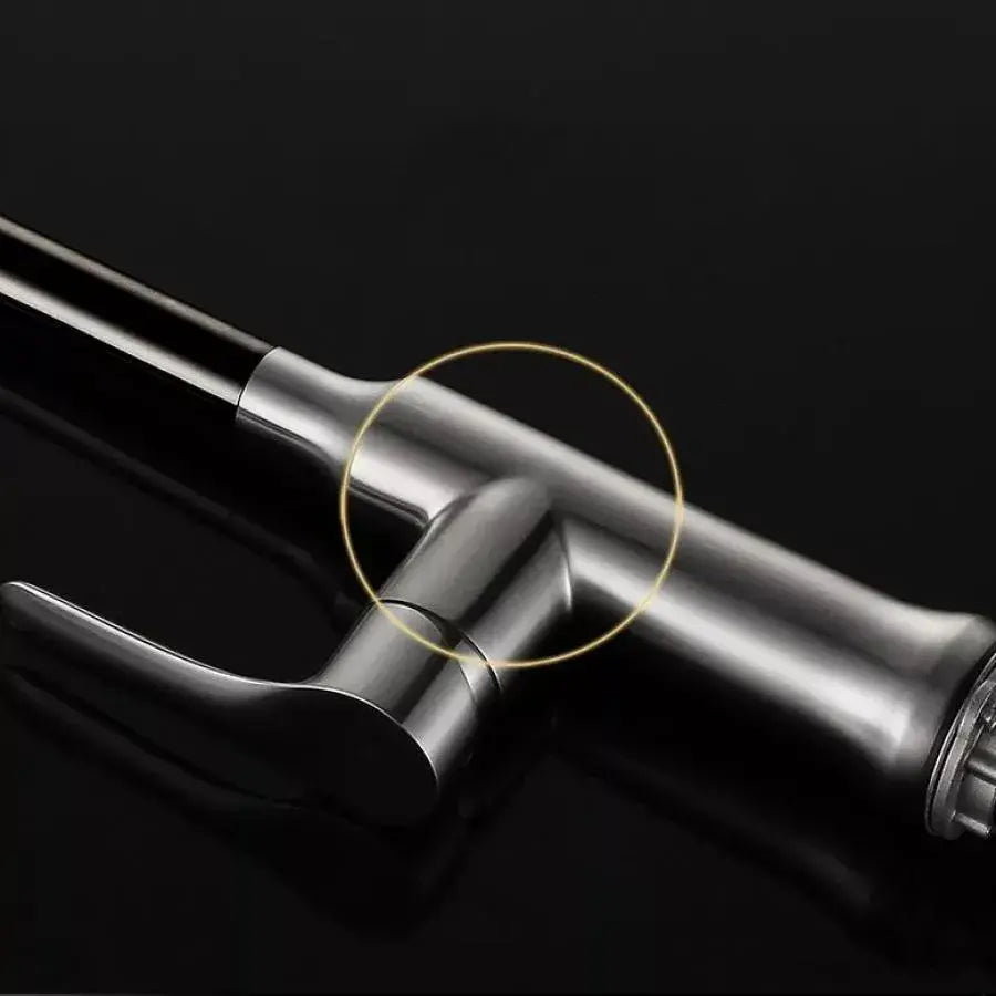 Kuchyňská baterie s výsuvnou sprchou, SUS304 Nerezová ocel, satén, CF023 Kuchyňské baterie Výchozí název Alessandro Design