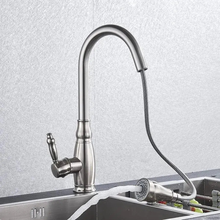 Kuchyňská baterie s výsuvnou sprchou, SUS304 nerezová ocel, satén, YSQ/105 Kuchyňské baterie Výchozí název Alessandro Design