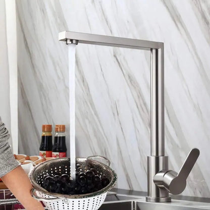 Kuchyňská baterie z nerezové oceli Stříbrná Kuchyňská baterie Výchozí název Alessandro Design