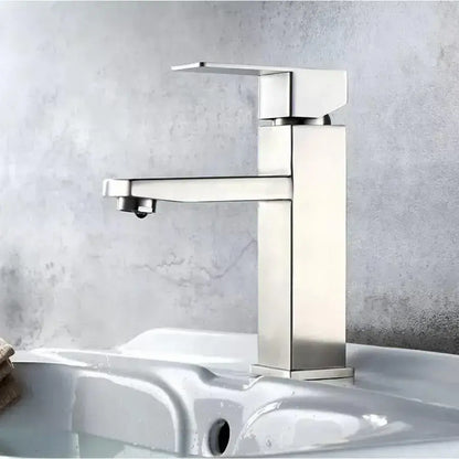 Dřezová baterie, SUS304 Nerezová ocel, Satin, MP009 Koupelnové baterie Výchozí název Alessandro Design