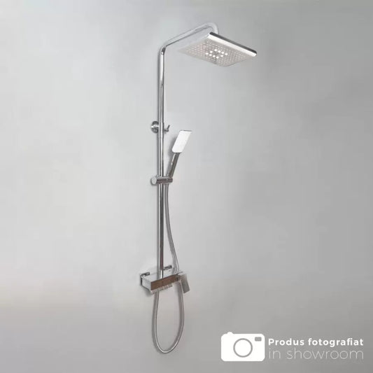 Sprchový sloup s baterií a nastavitelným uzávěrem, sanitární mosaz, Chrome, 9920 Baterie a sprchové sloupy Výchozí název Alessandro Design