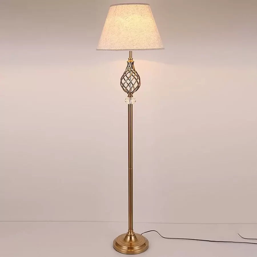 Brixton Stojací lampa 1x E27 Gold Veioze & Stojací lampa Výchozí název Alessandro Design