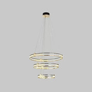 Závěsný LED lustr s dálkovým ovládáním a křišťálovým ROGER 150W, 3 kruhy, studené/teplé/neutrální světlo, stmívatelné, lesklé zlaté, výškově nastavitelné křišťálové LED lustry Výchozí název Alessandro Design
