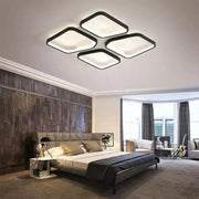LED lustr s dálkovým ovládáním DAIKI 69W, 4 čtvercové, studené/teplé/neutrální světlo, stmívatelné, černé LED lustry s dálkovým ovládáním Výchozí název Alessandro Design