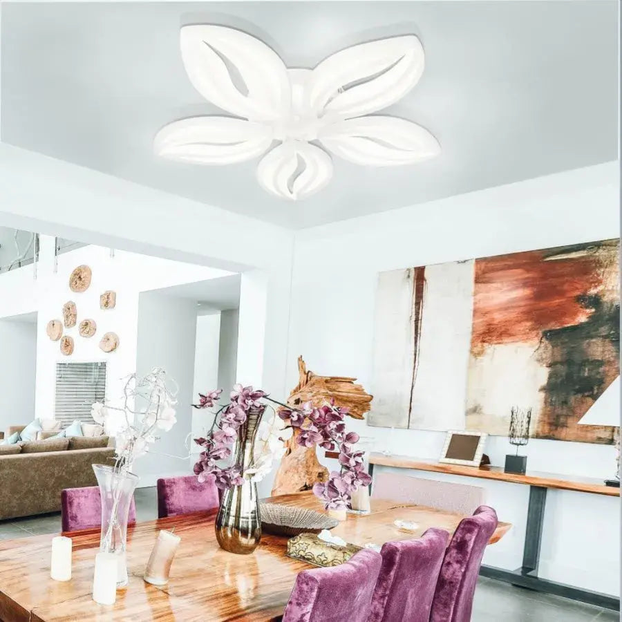 LED lustr s dálkovým ovládáním ORCHID 66W, 5 okvětních lístků, studené/teplé/neutrální světlo, stmívatelné, bílý LED lustr s dálkovým ovládáním Výchozí název Alessandro Design