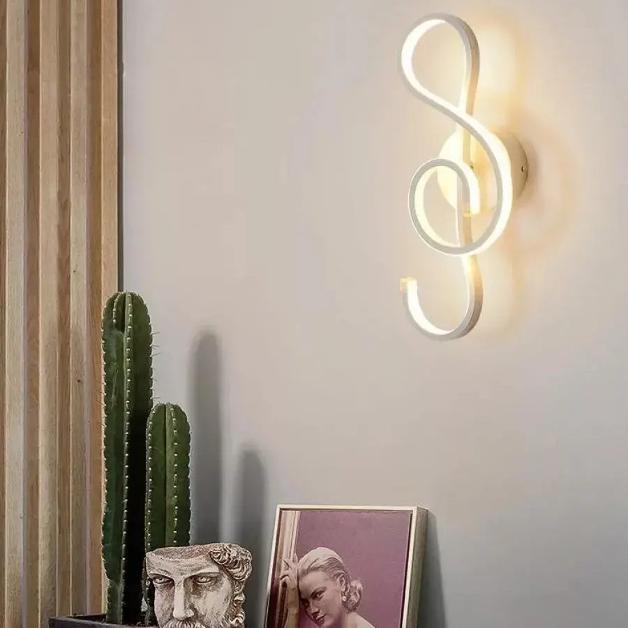 Cheisa LED nástěnné svítidlo, 34W, bílé, studené/teplé/neutrální světlo Vnitřní nástěnná svítidla Výchozí název Alessandro Design