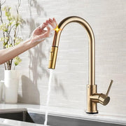 Kuchyňská baterie s výsuvnou sprchou, dotyková baterie pro zapnutí/vypnutí, SUS304 Nerezová ocel, CF/TOUCH/3 Kuchyňské baterie Výchozí název Alessandro Design