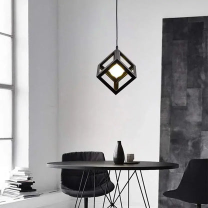 Lustr ve tvaru kostky, STRUKTUR Uno, 1x E27, černý, zavěšený, kovový lesk Průmyslový výchozí název Alessandro Design