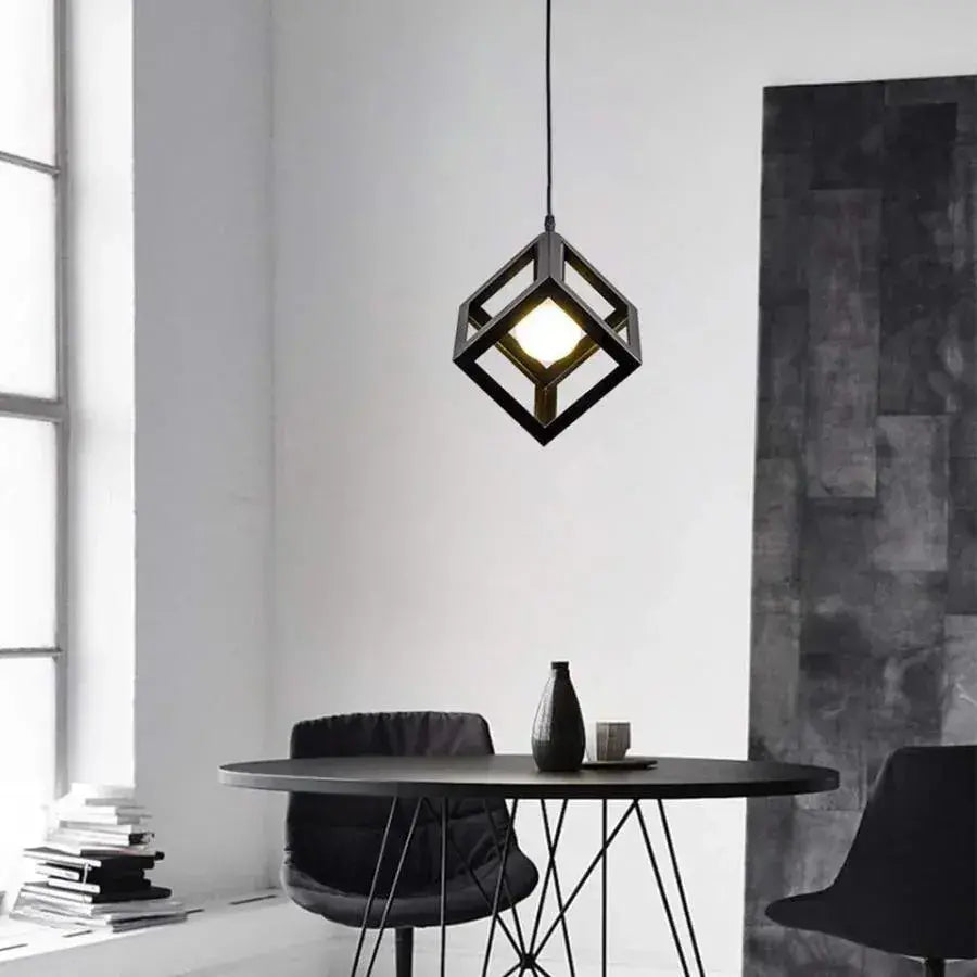 Lustr ve tvaru kostky, STRUKTUR Uno, 1x E27, černý, zavěšený, kovový lesk Průmyslový výchozí název Alessandro Design