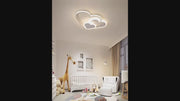 LED lustr s dálkovým ovládáním AMI 48W, 3 srdce, Studené/Teplé/Neutrální světlo, Stmívatelné, Bílá