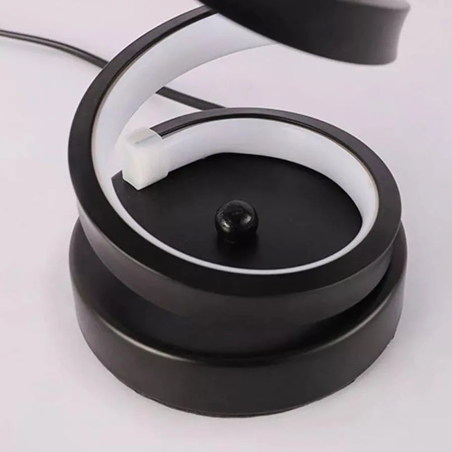 LED lampa Afet 38W, silikon a kov, černá lampy a lampy Výchozí název Alessandro Design