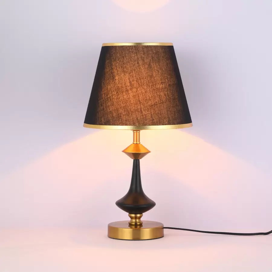 Veioza Shreya 1x E27 Black Gold Veioze & Stojací lampa Výchozí název Alessandro Design